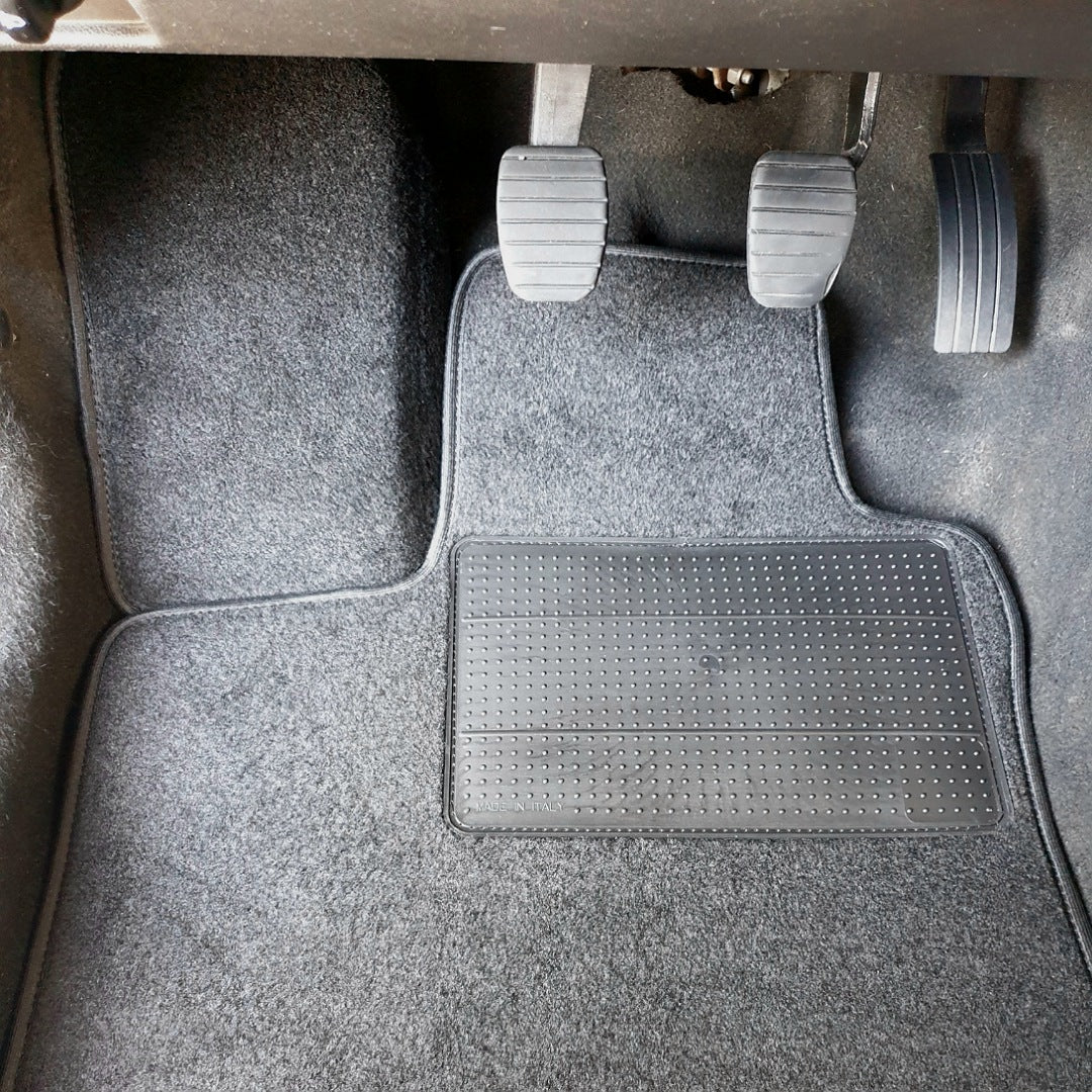 ESSE2EMME Tappetino Protettivo per Pedana Poggiapiede Dacia Sandero II Restyling 2016>2021