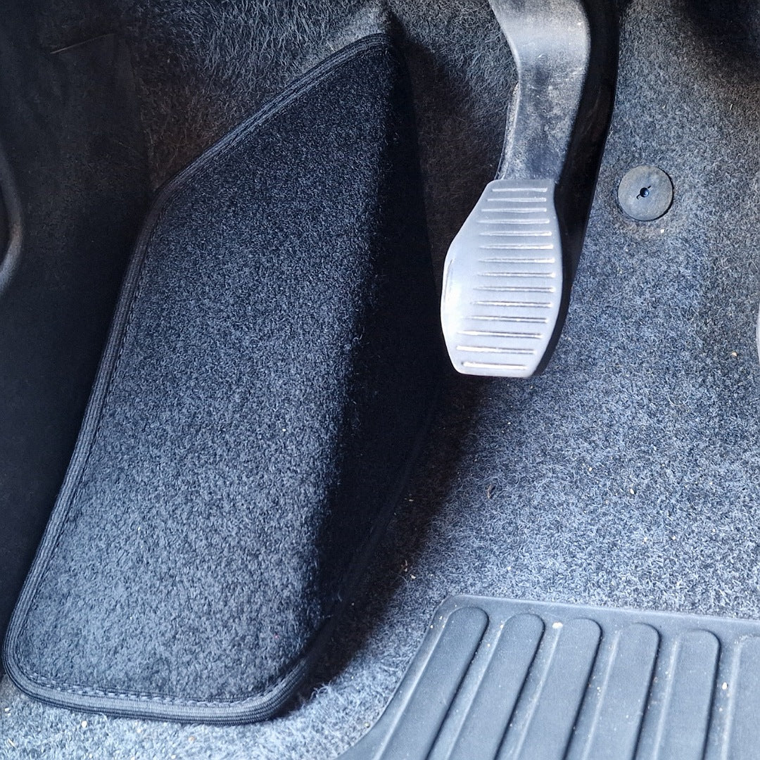 ESSE2EMME Tappetino Protettivo per Pedana Poggiapiede Fiat Doblo II (5P) 2009>2022