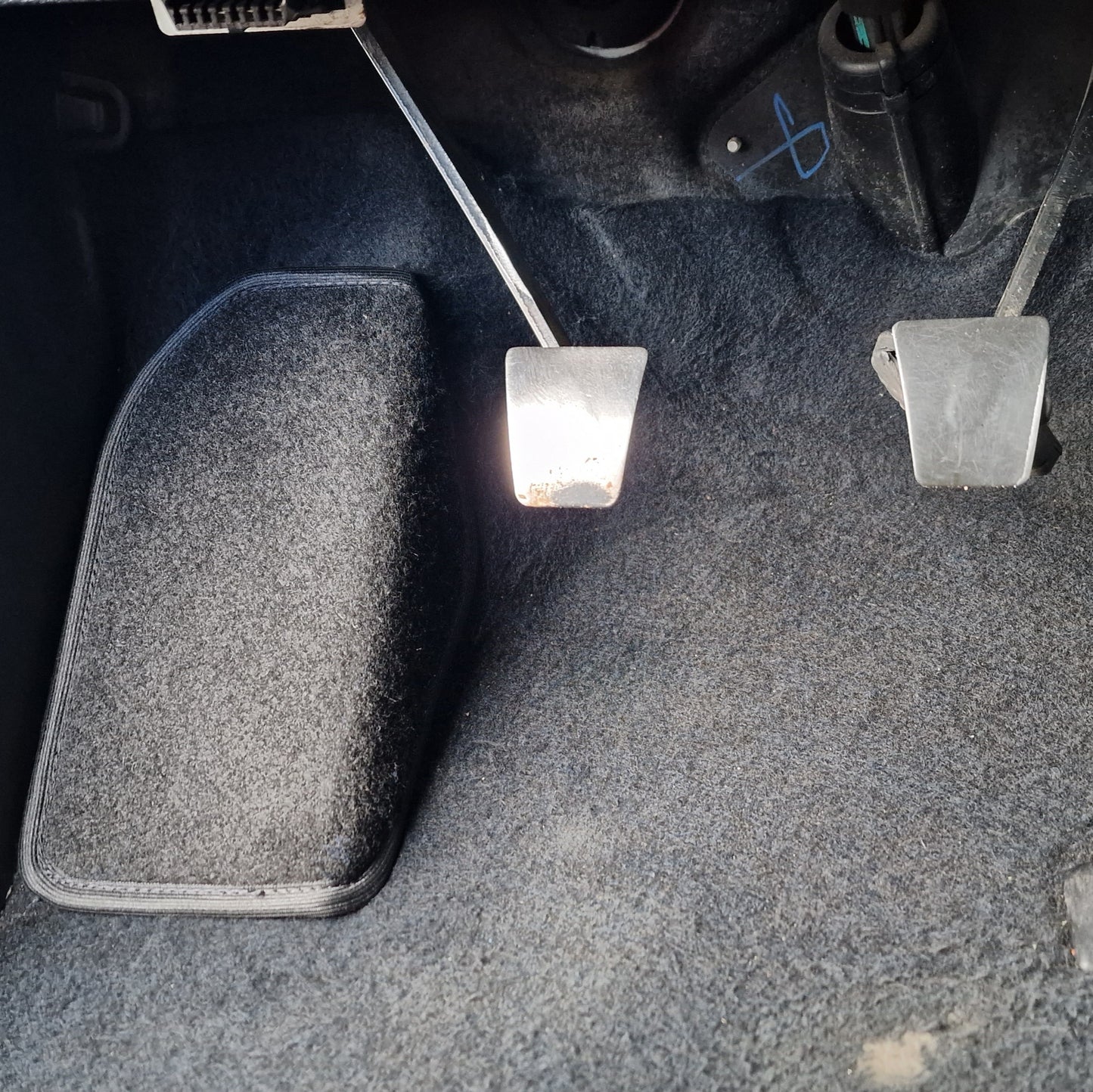 ESSE2EMME Tappetino Protettivo per Pedana Poggiapiede Hyundai ix35 2009>2015