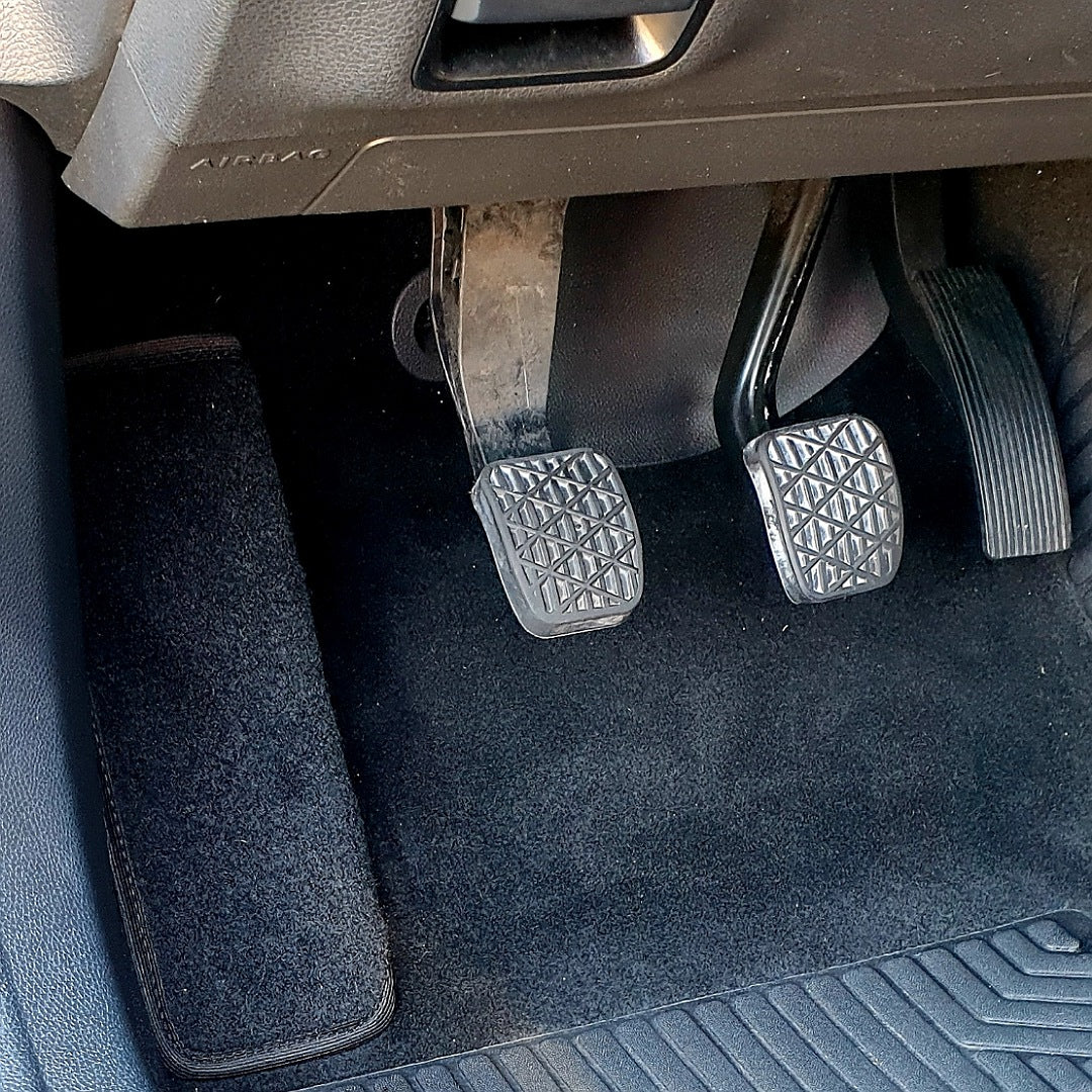 ESSE2EMME Tappetino Protettivo per Pedana Poggiapiede Mercedes Classe A (W176) 2012>2018